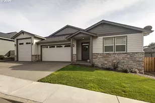 1668 NE Clayton Dr, Estacada, OR 97023 - Photo 1