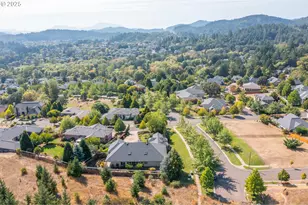 3597 NW Goldfinch Pl, Corvallis, OR 97330 - Photo 10