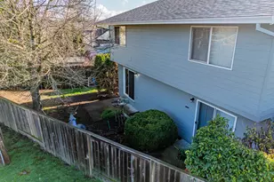 14811 NE Fremont Ct, Portland, OR 97230 - Photo 10