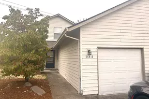 14811 NE Fremont Ct, Portland, OR 97230 - Photo 2