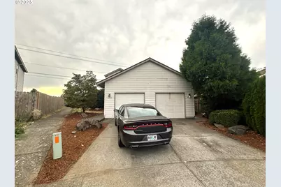 14811/14813 NE Fremont Ct, Portland, OR 97230 - Photo 14