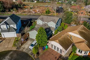 14811 NE Fremont Ct, Portland, OR 97230 - Photo 16