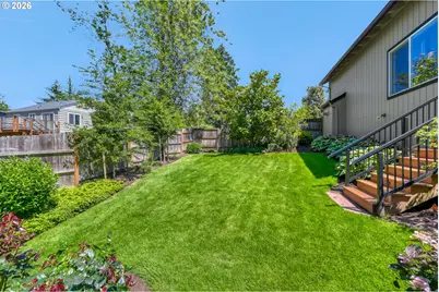 9615 SW 49th Ave, Portland, OR 97219 - Photo 12
