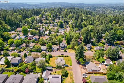 9615 SW 49th Ave, Portland, OR 97219 - Photo 24
