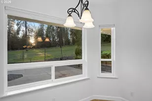 982 Doerner Rd, Roseburg, OR 97471 - Photo 6