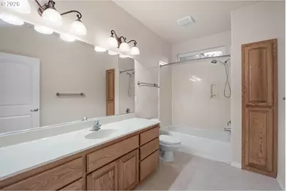 982 Doerner Rd, Roseburg, OR 97471 - Photo 18