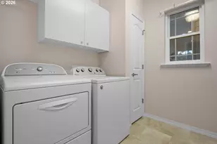 982 Doerner Rd, Roseburg, OR 97471 - Photo 20