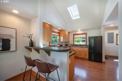 1843 Moss St, Eugene, OR 97403 - Photo 12