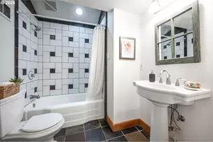 1843 Moss St, Eugene, OR 97403 - Photo 22