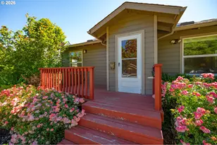 1843 Moss St, Eugene, OR 97403 - Photo 4