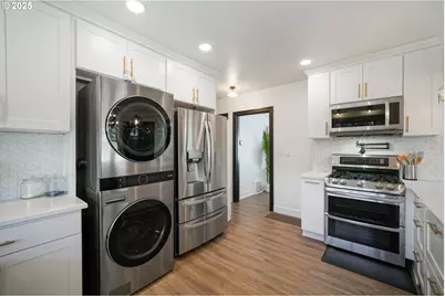 1515 19th St NE, Salem, OR 97301 - Photo 18