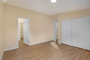 521 NE Mariners Loop, Portland, OR 97211 - Photo 24