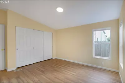 521 NE Mariners Loop #79, Portland, OR 97211 - Photo 14