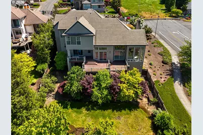 9211 SE Highgate Dr, Happy Valley, OR 97086 - Photo 38