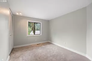 9836 SW Quail Post Rd, Portland, OR 97219 - Photo 16