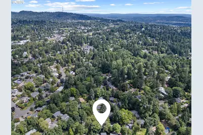 9836 SW Quail Post Rd, Portland, OR 97219 - Photo 28