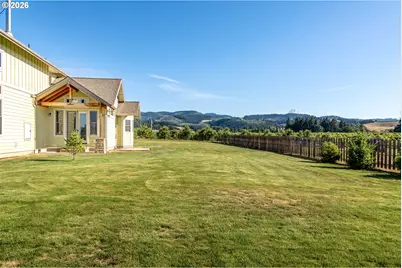 3066 Thomsen Rd, Hood River, OR 97031 - Photo 10