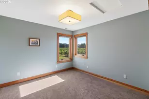 3066 Thomsen Rd, Hood River, OR 97031 - Photo 34