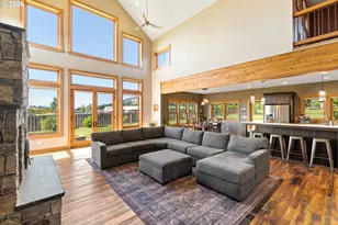 3066 Thomsen Rd, Hood River, OR 97031 - Photo 16