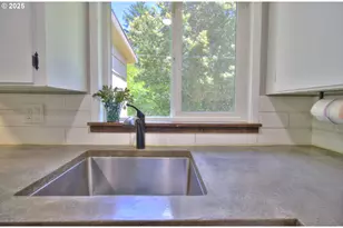 27571 Sitka Ln, Gold Beach, OR 97444 - Photo 8