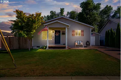 285 E 3rd Ave, Junction City, OR 97448 - Photo 1