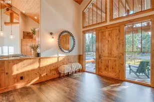 56770 Nest Pine Dr, Bend, OR 97707 - Photo 6