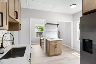 14026 SE Taylor St, Portland, OR 97233 - Photo 34