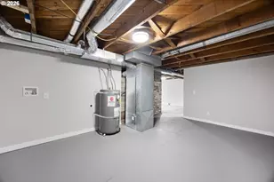 14026 SE Taylor St, Portland, OR 97233 - Photo 18