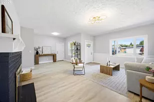 14026 SE Taylor St, Portland, OR 97233 - Photo 32