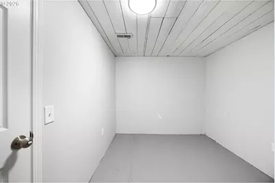14026 SE Taylor St, Portland, OR 97233 - Photo 16