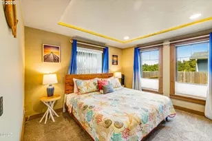 1201 NW Bayshore Dr, Waldport, OR 97394 - Photo 14