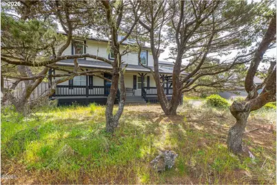 1201 NW Bayshore Dr, Waldport, OR 97394 - Photo 44