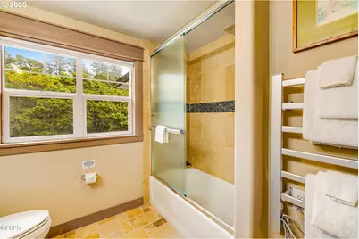 1201 NW Bayshore Dr, Waldport, OR 97394 - Photo 28