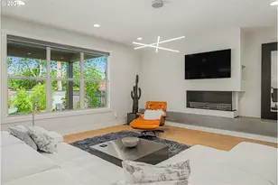 9621 SW 48th Ave, Portland, OR 97219 - Photo 4