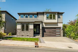 9621 SW 48th Ave, Portland, OR 97219 - Photo 2