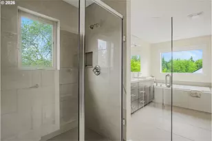 9621 SW 48th Ave, Portland, OR 97219 - Photo 28