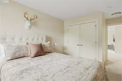 9621 SW 48th Ave, Portland, OR 97219 - Photo 30