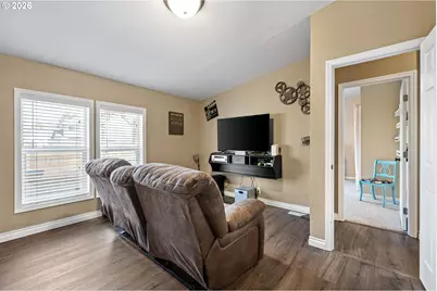 3648 Rivercrest Dr, Eugene, OR 97404 - Photo 14