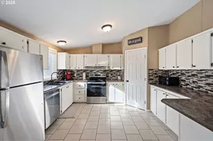 3648 Rivercrest Dr, Eugene, OR 97404 - Photo 8