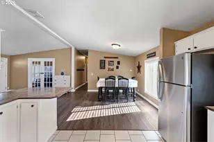 3648 Rivercrest Dr, Eugene, OR 97404 - Photo 12