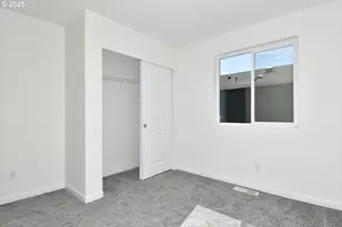 3933 SW Duniway Ln, Gresham, OR 97080 - Photo 18