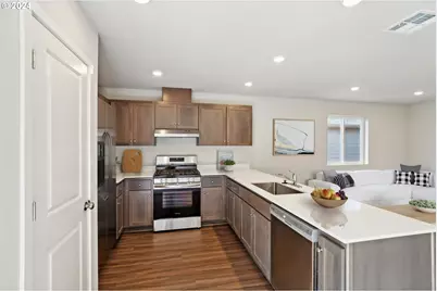 686 Minnesota, Lebanon, OR 97355 - Photo 18