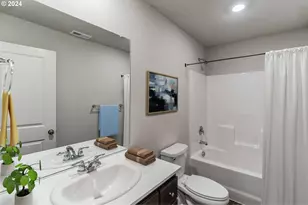 686 Minnesota, Lebanon, OR 97355 - Photo 12