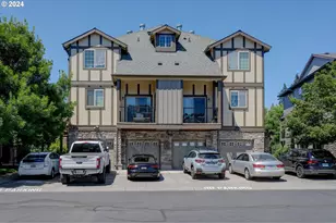 7915 NE Rockne Way, Hillsboro, OR 97006 - Photo 1