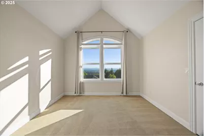 4240 NW Twilight Ter, Portland, OR 97229 - Photo 22