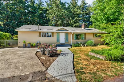 13636 SE Salmon St, Portland, OR 97233 - Photo 4