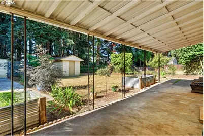 13636 SE Salmon St, Portland, OR 97233 - Photo 40