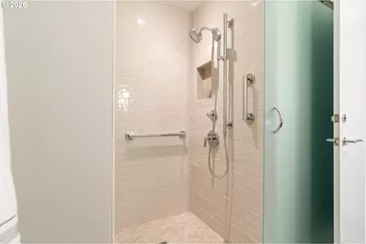 3570 S River Pkwy #603, Portland, OR 97239 - Photo 18