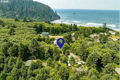 5230 4th St, Tillamook, OR 97141 - Photo 34