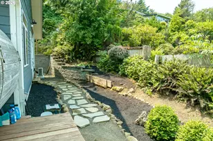 5230 4th St, Tillamook, OR 97141 - Photo 24